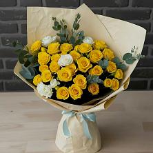Букет цветов из:  Розы в Соколе Вологодской области