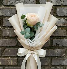 Букет цветов из:  Розы в Соколе Вологодской области