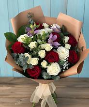 Букет цветов из:  Розы и Альстромерии #REPLACE_PRED# Соколе Вологодской области