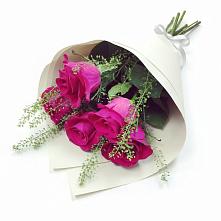 Букет цветов из:  Розы в Соколе Вологодской области