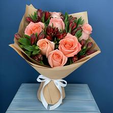 Букет цветов из:  Розы и Альстромерии в Соколе Вологодской области