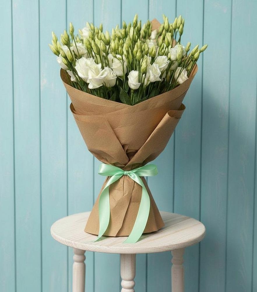 Букет цветов из: Лизиантусы в Соколе Вологодской области