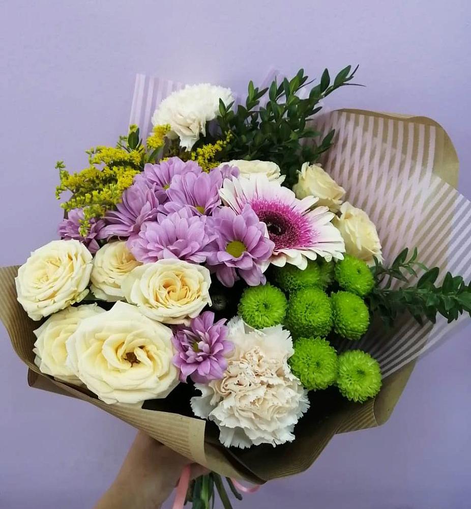 Букет цветов из: Хризантемы, Розы, Гвоздики и Герберы в Соколе Вологодской области