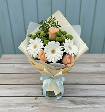 Букет цветов из:  Герберы, Розы и Хризантемы в Соколе Вологодской области