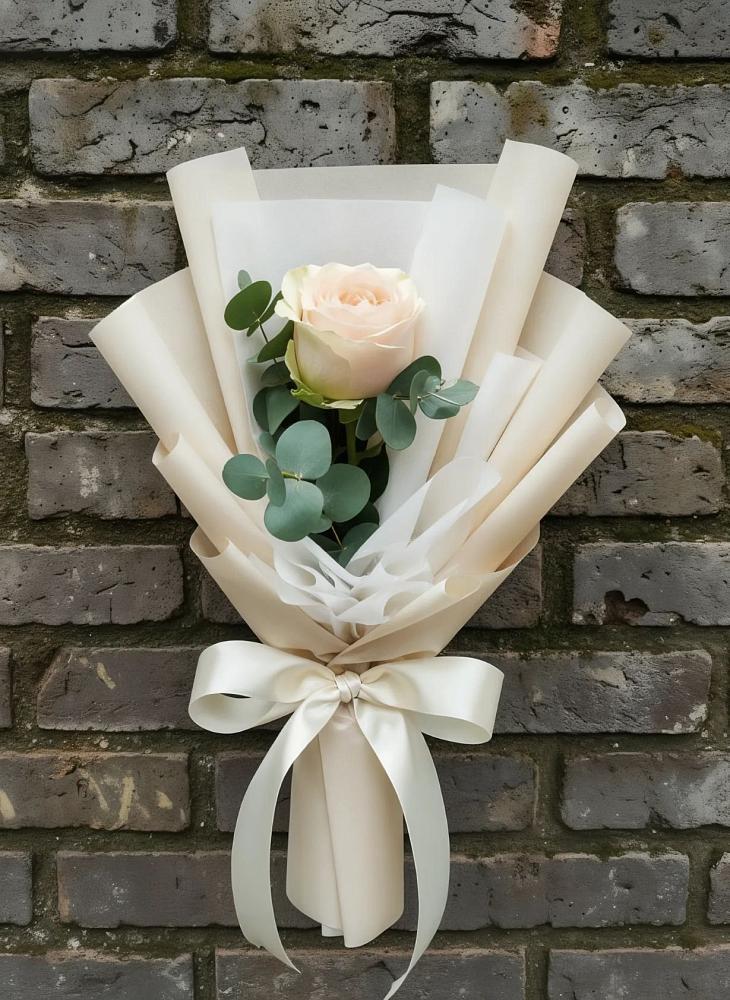 Букет цветов из: Розы в Соколе Вологодской области