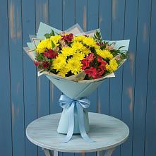 Букет цветов из:  Альстромерии и Хризантемы в Соколе Вологодской области