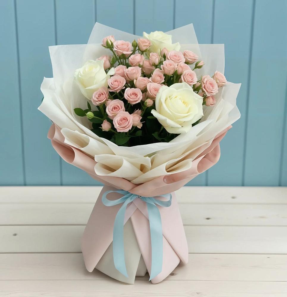 Букет цветов из: Розы в Соколе Вологодской области